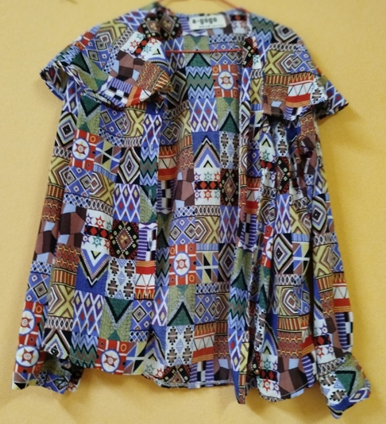 CHEMISE FEMME AUX MOTIFS AFRITUDE BLEUS