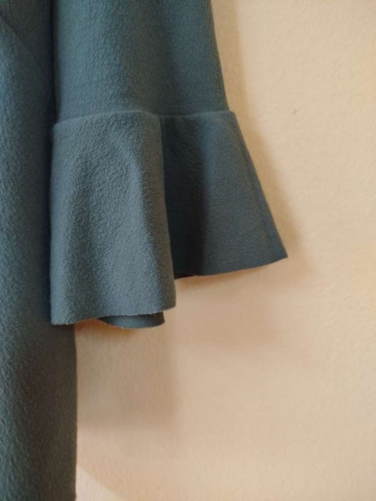 HAUT  DE FEMMES LONGUES MANCHES