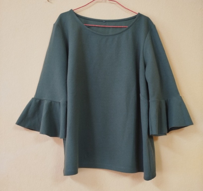 HAUT  DE FEMMES LONGUES MANCHES