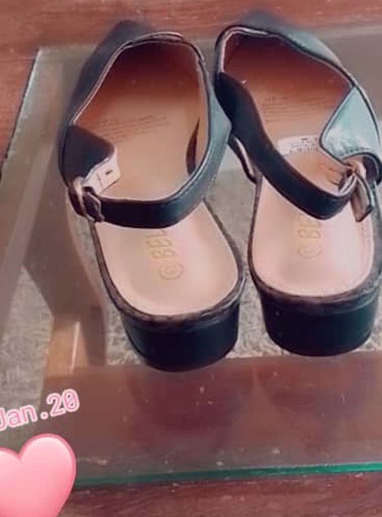 Ballerine Ouverte de couleur noire