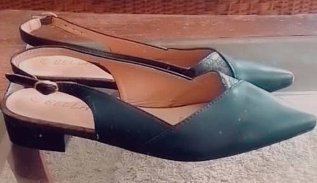 Ballerine Ouverte de couleur noire